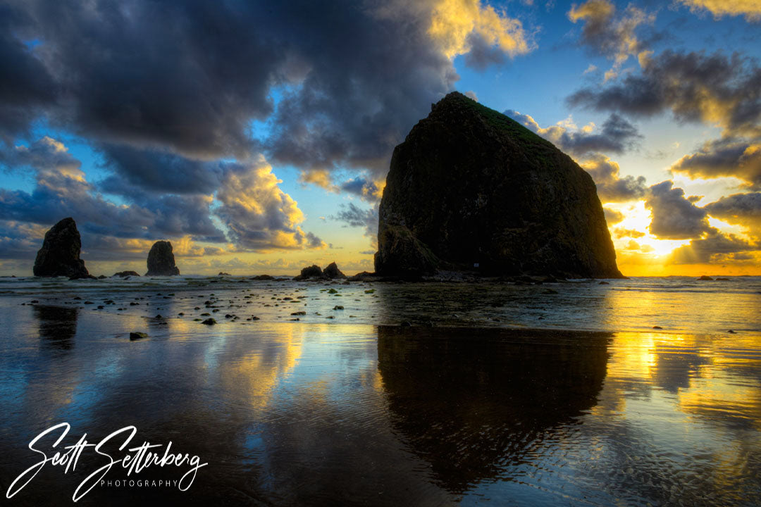 Cannon Beach at the Oregon Coast