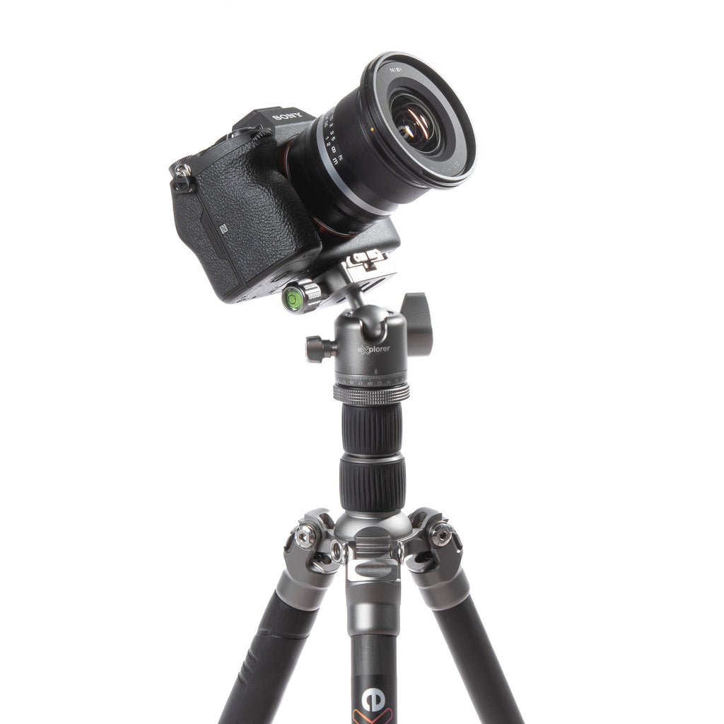 explorer-tx-vk-voyager-carbon-travel-tripod