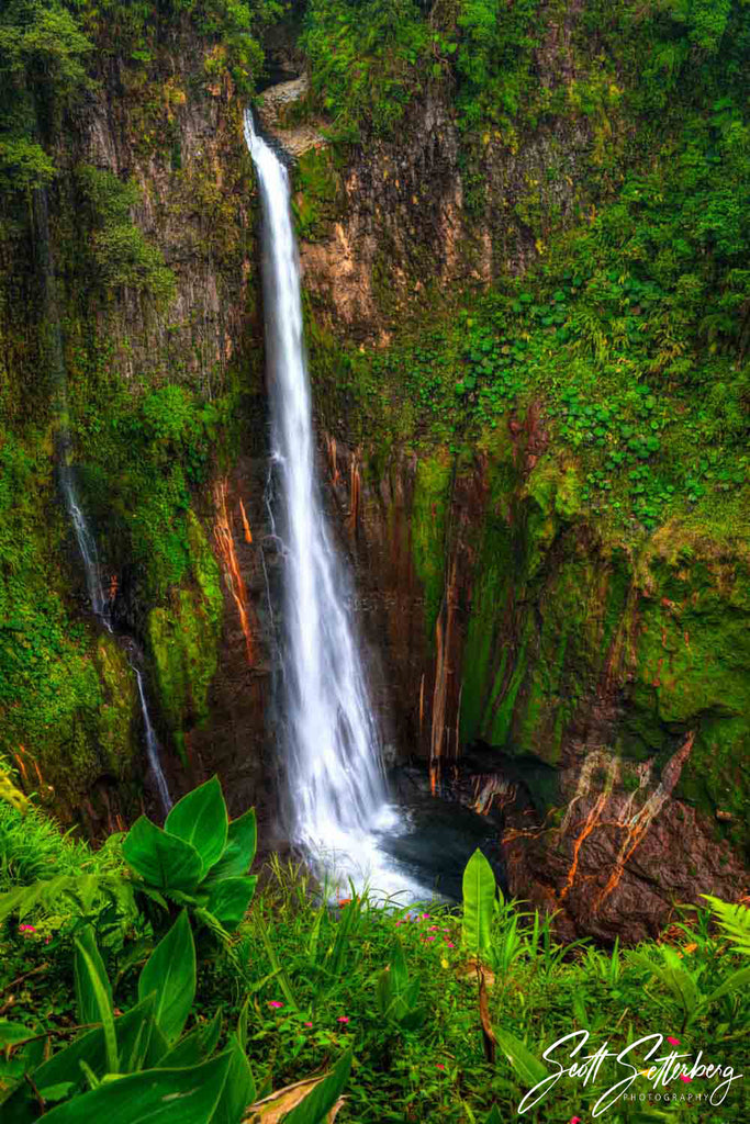 Bajos del Toro Waterfall