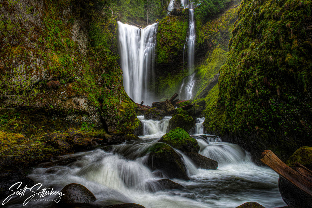 Lower Falls Creek Falls